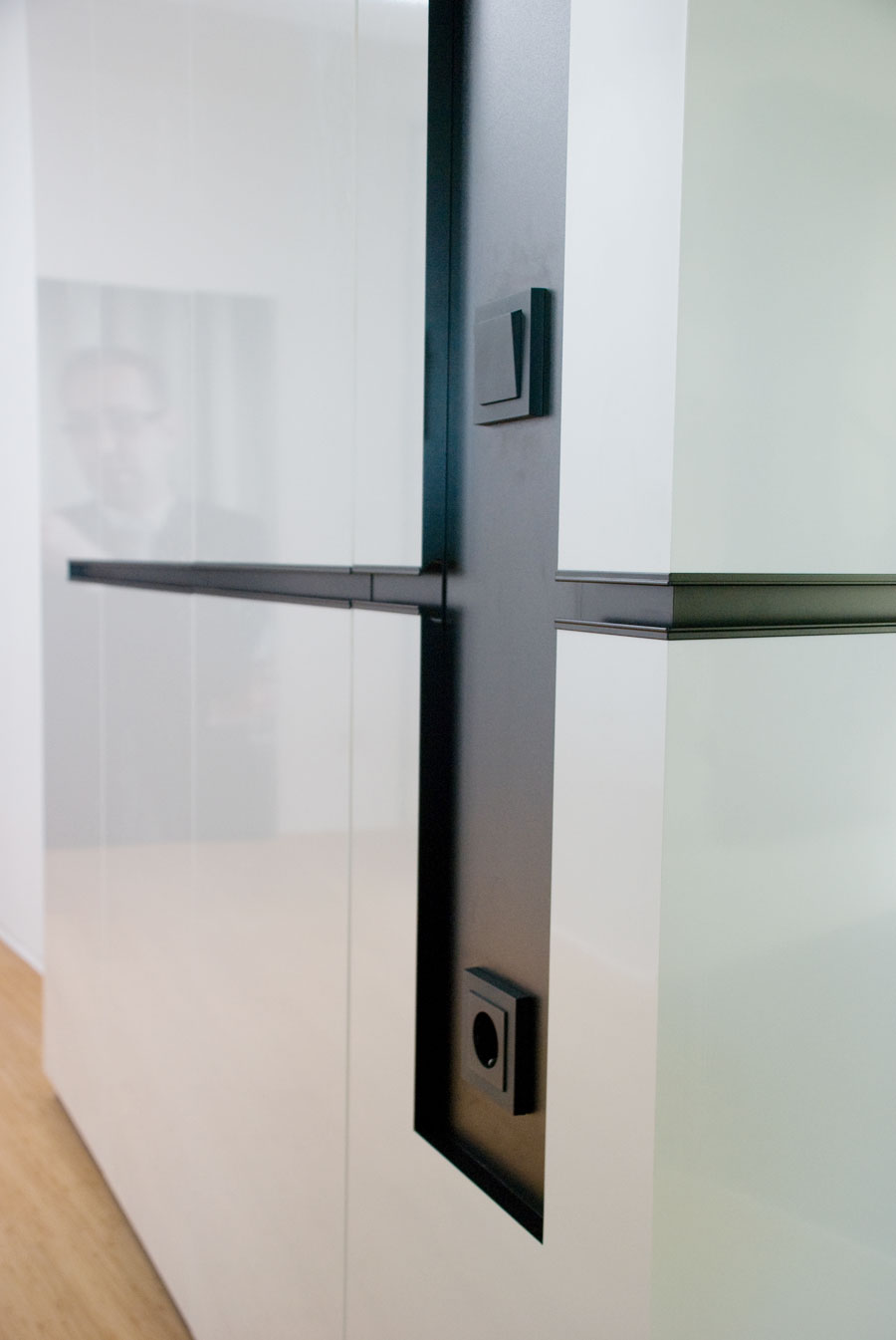 einbauschrank-zweifachschraege-02