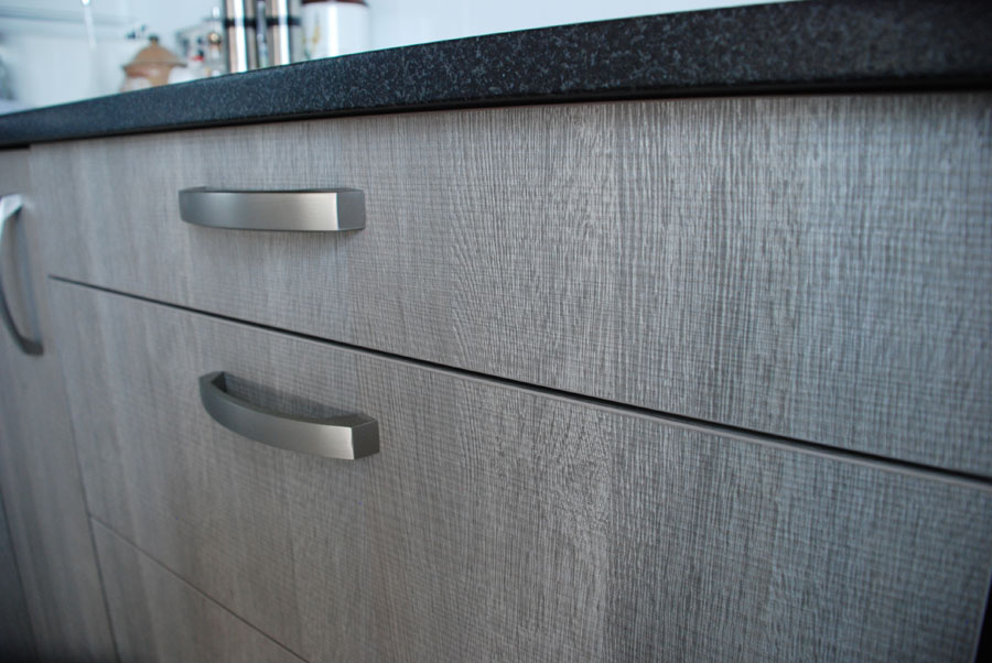 Küche mit Kunststoffdekor